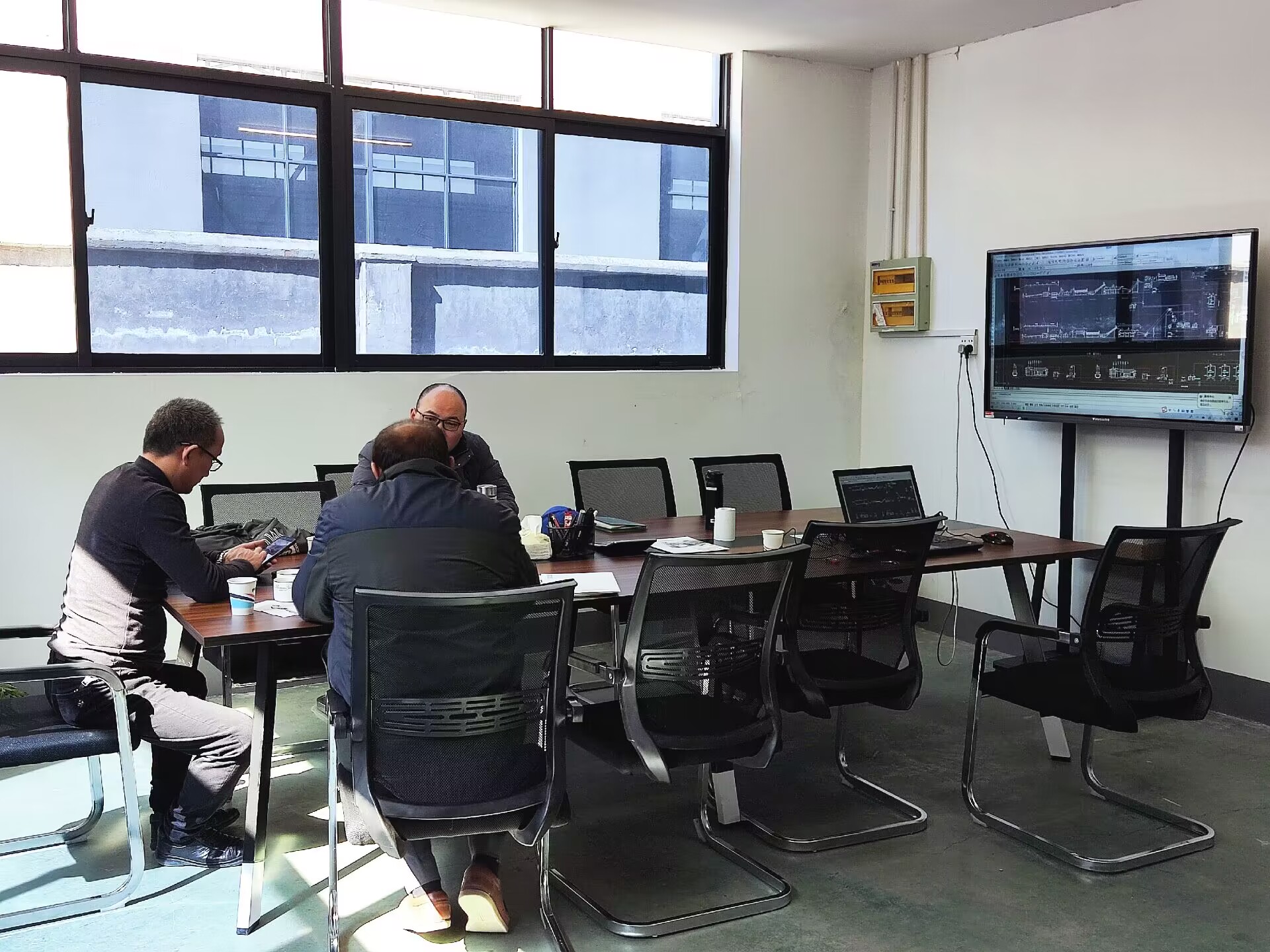 1677572916106796.jpg 巴基斯坦客户考察.jpg